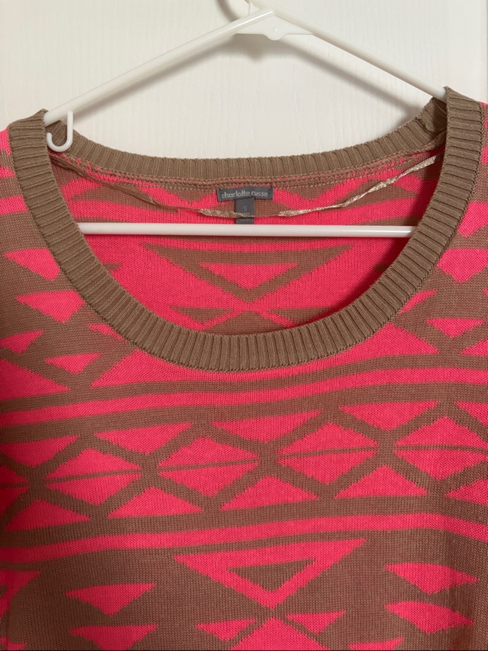 Charlotte Russe Neon Pink and Brown Geometric Aztec Y2K Scoop Neck Sweater - Picture 3 of 7